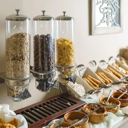 Summer Dream Aparthotel 3*