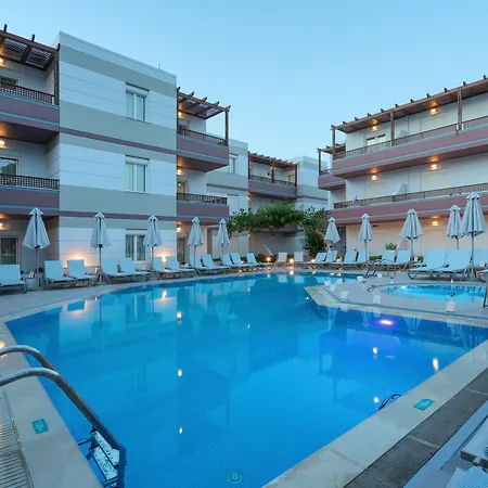 Summer Dream Apartahotel 3*