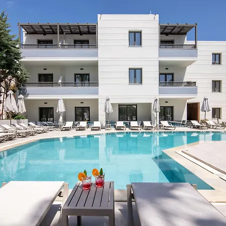 アパートホテル Summer Dream 3*