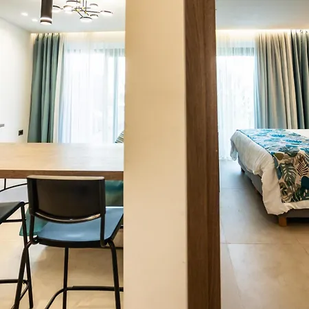 Apartahotel Summer Dream 3*