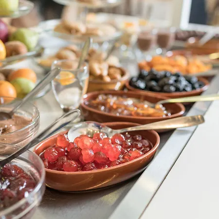 夏梦酒店 罗希姆诺